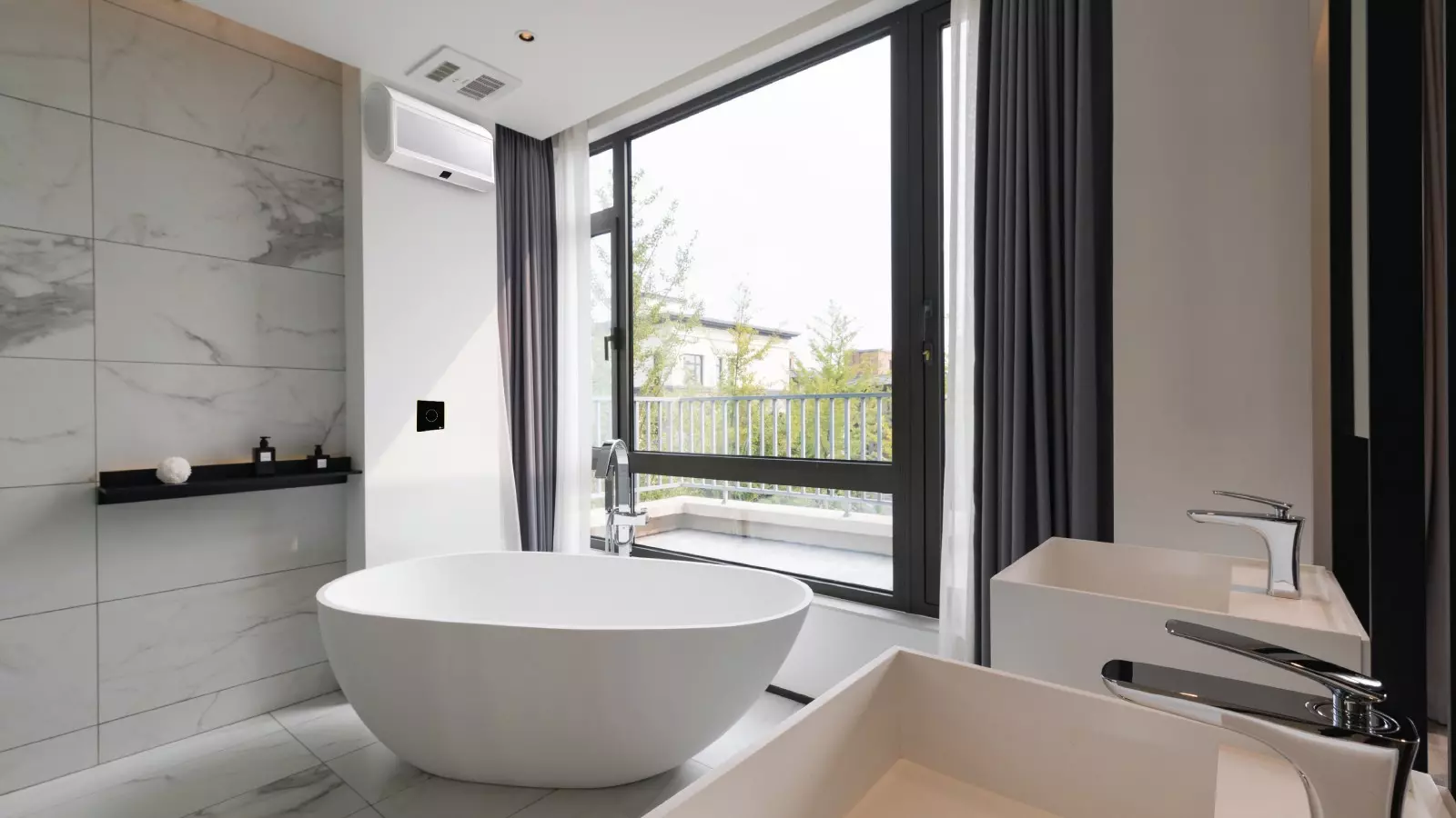 Bình nóng lạnh thông minh