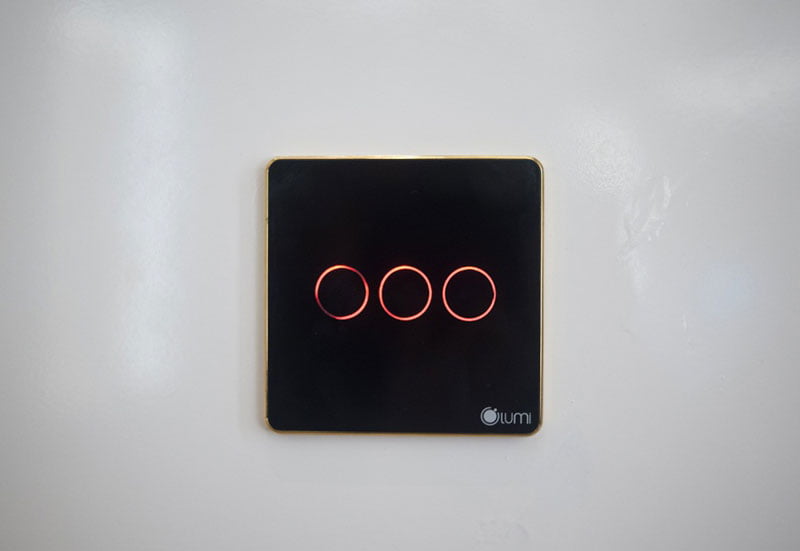Công tắc cảm ứng 3 nút Lumi