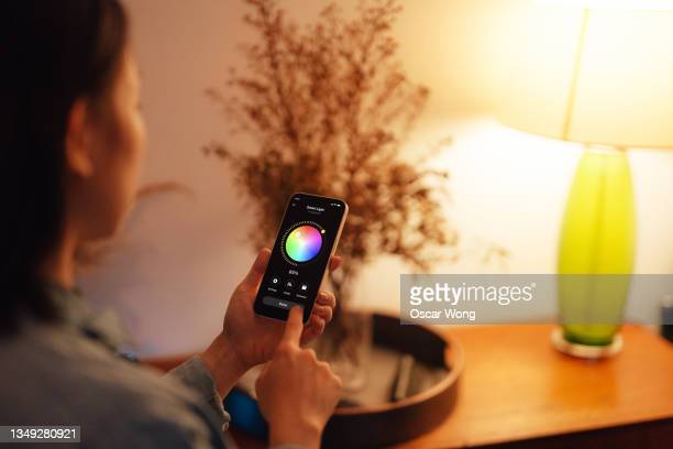 Điều chỉnh độ sáng, nhiệt độ màu dễ dàng trên Smartphone