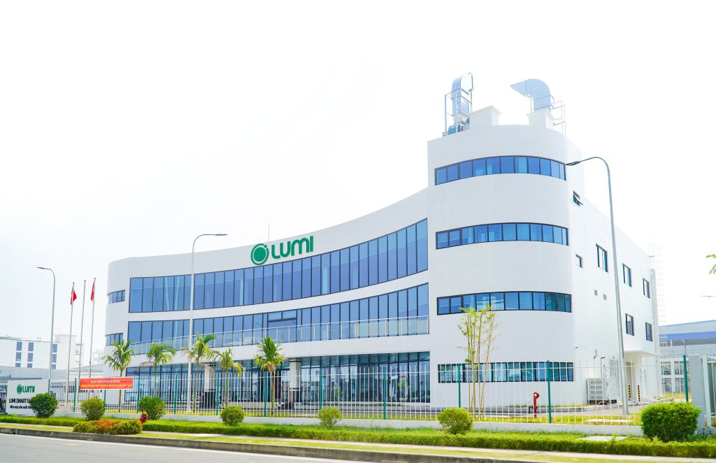 Lumi Smart Factory với quy mô 6000m2