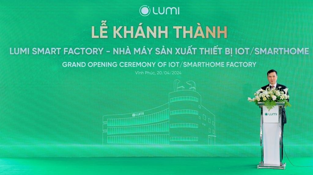 Ông Bùi Thế Duy - Thứ trưởng Bộ Khoa học & Công nghệ chia sẻ tại lễ khánh thành Lumi Smart Factory