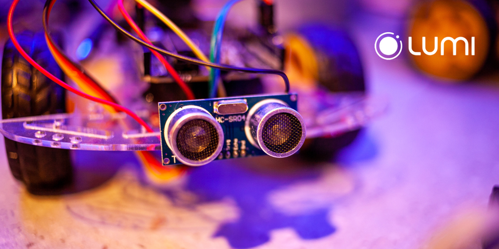 Cảm biến khoảng cách giúp xe nhận diện khoảng cách với các vật thể xung quanh